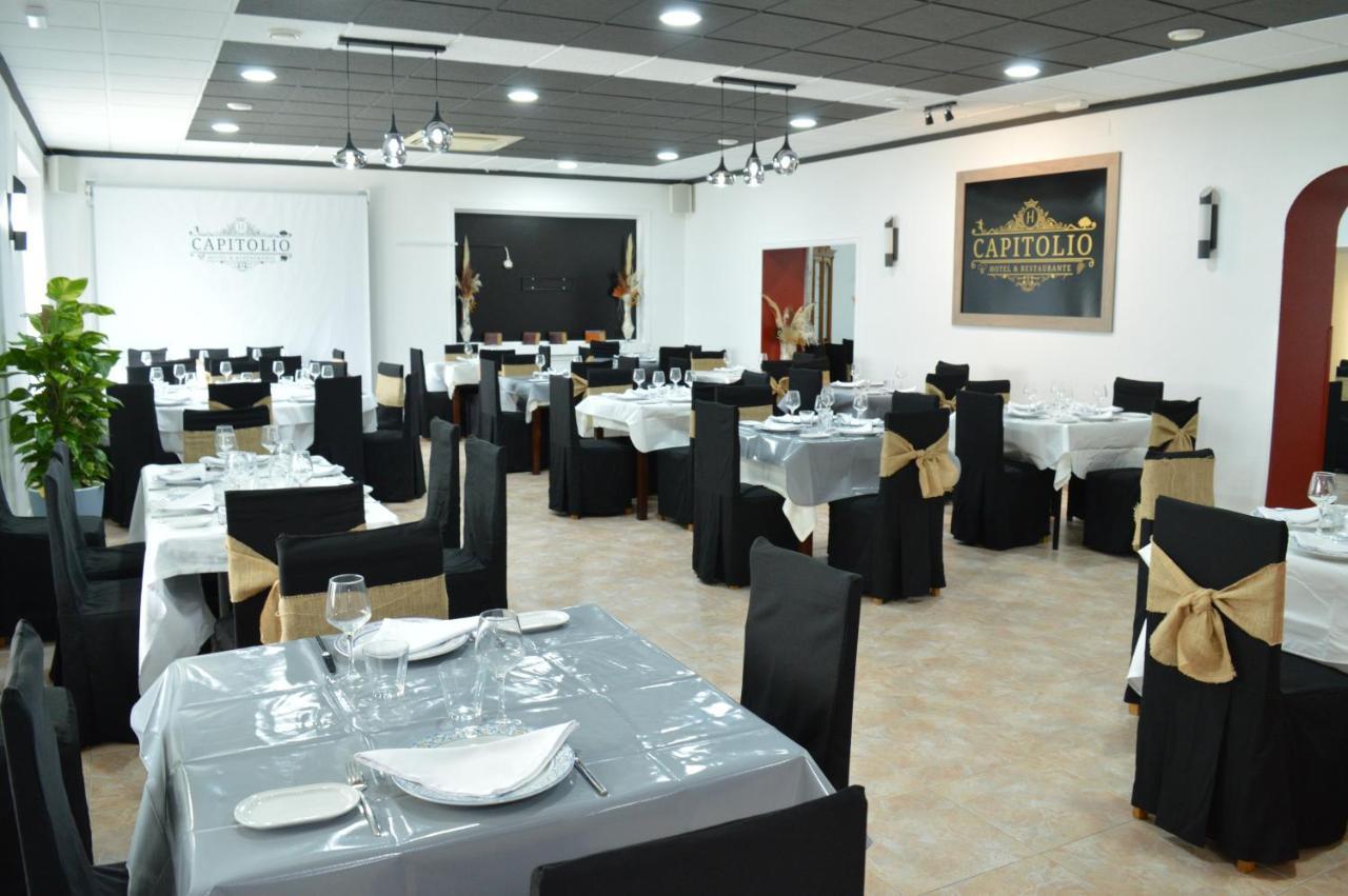 Nuevo Hotel Capitolio Valdepeñas Buitenkant foto